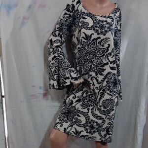 Tacera Monochrome Floral Fabric